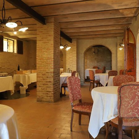 Hotel Castello Montegiove Fano Exterior foto